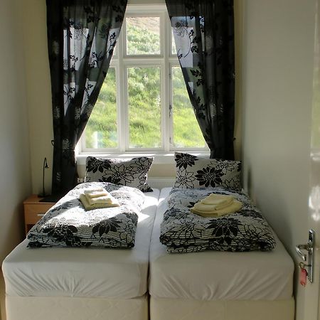 Guesthouse Tilraun Blonduos Quarto foto
